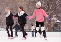 boston common frog pond ice skating